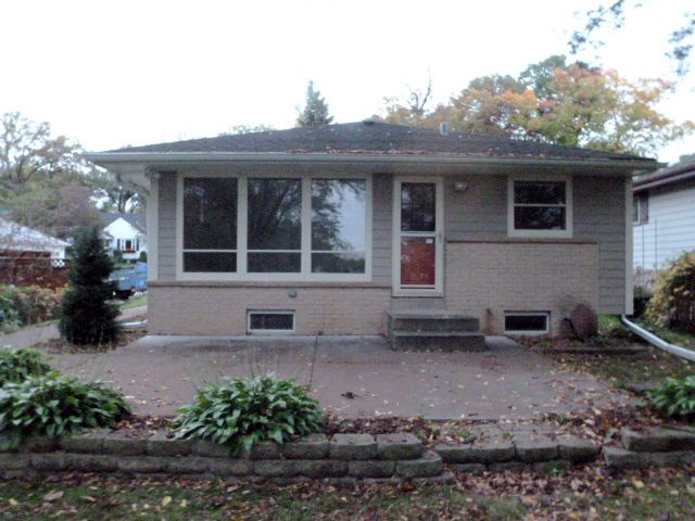 W181 S6597 Muskego Dr