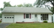 82 Ridgeway Dr Decatur, IL 62521 - Image 2149993