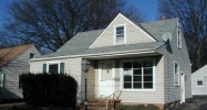 2211 Green Road Cleveland, OH 44121 - Image 3370620