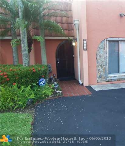 257 Jacaranda Dr # 30 - Image 10258981
