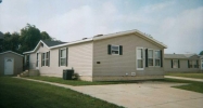 13587 red apple Carleton, MI 48117 - Image 11210273
