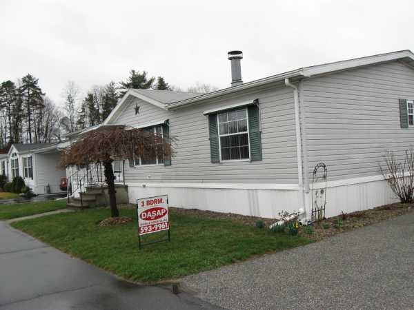 39 Holiday Circle - Image 11224810