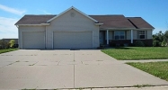 2411 Woodhill Dr SW Cedar Rapids, IA 52404 - Image 16295910