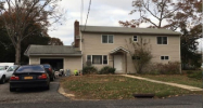 45 E Oakdale St Bay Shore, NY 11706 - Image 17339555