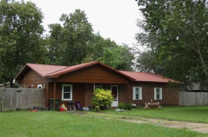 453 N DEBORAH ST - Image 17367176