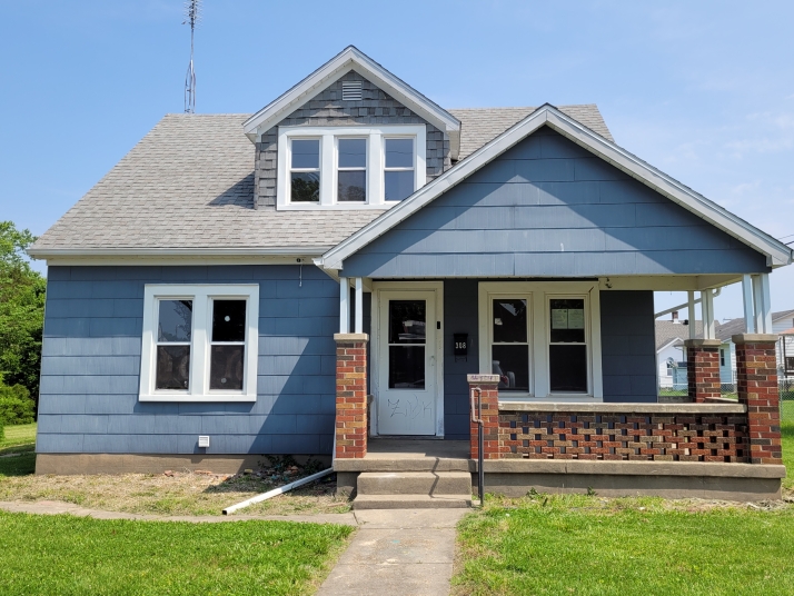 308 Grand Ave - Image 17385077