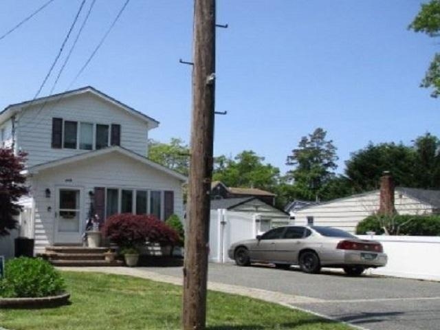 219 HYMAN AVE - Image 17387881