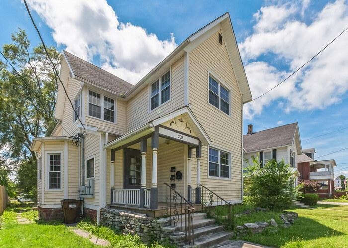 205 W FINDLAY ST - Image 17406785