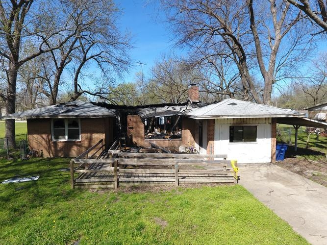236 S SYCAMORE ST - Image 17417201