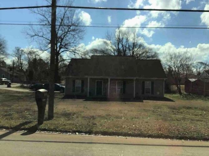 1301 CHERRY DR - Image 17422705