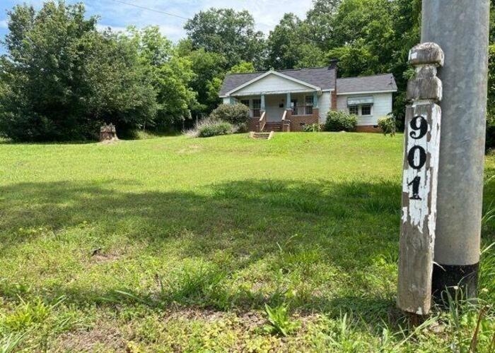 901 S MAIN ST - Image 17423300