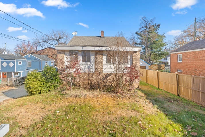 4504 Heath Street - Image 17424602