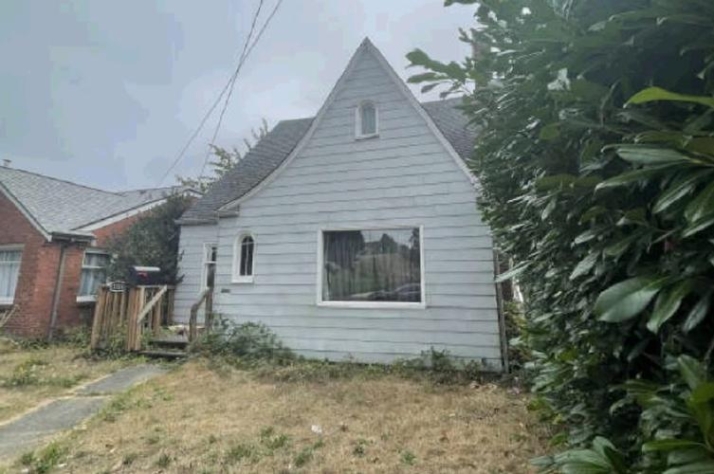 1014 WARREN AVE - Image 17427258