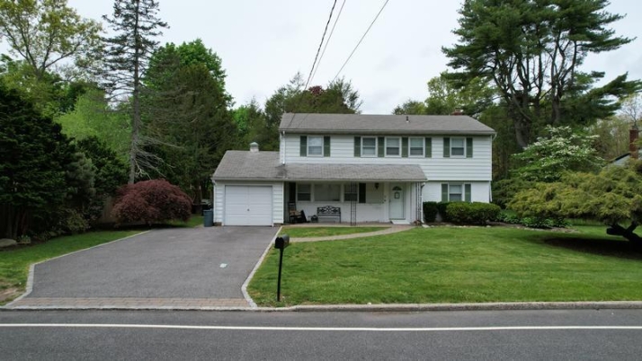 1 DIX HILLS RD - Image 17428495