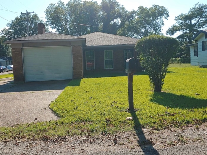 239 Jackson - Image 17428757