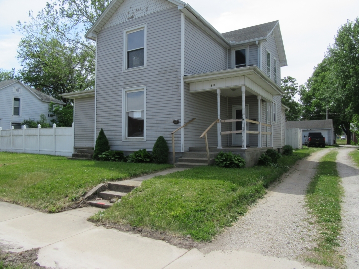 1819 E Broadway - Image 17429441