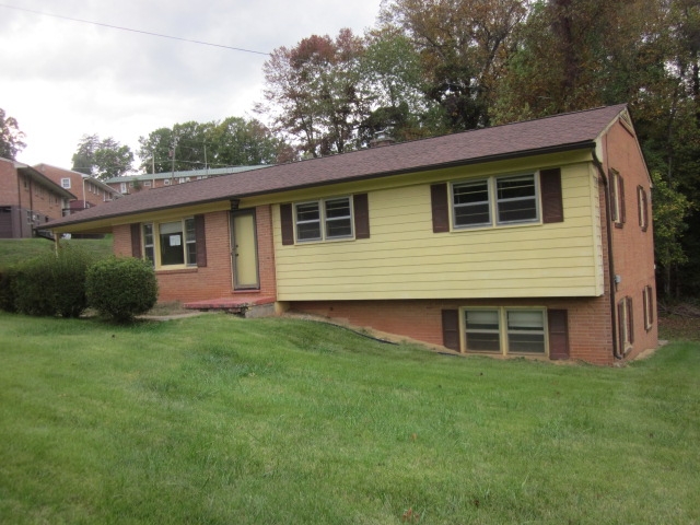 3862 Longview Dr - Image 17429634