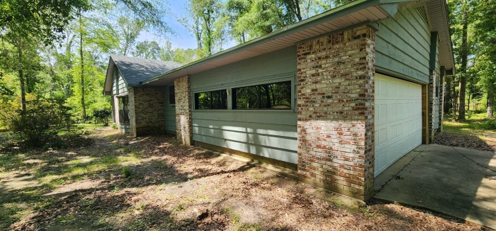1955 Dogwood Trl - Image 17430435