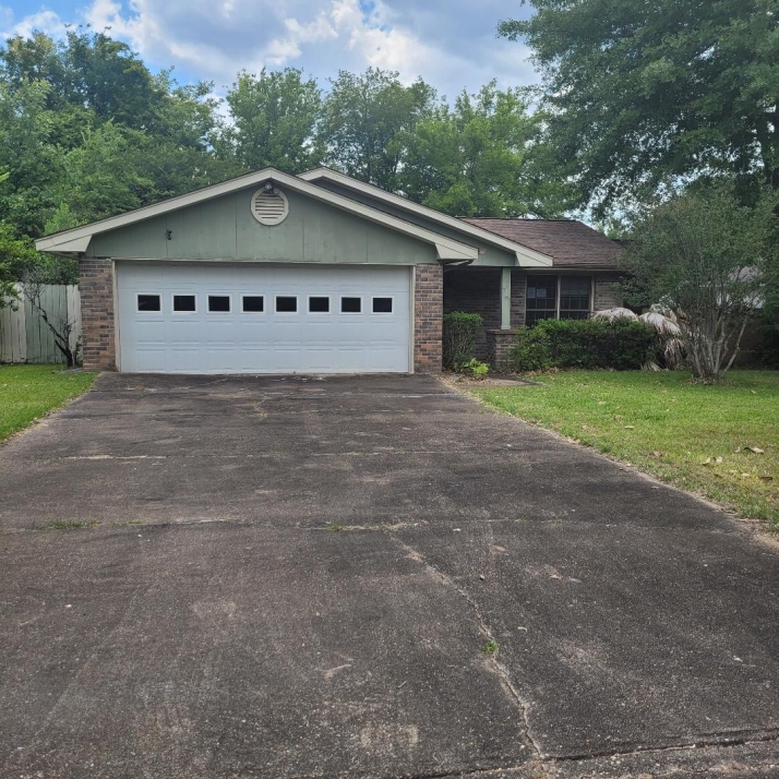 2140 E Aberdeen Dr - Image 17440131