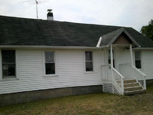 42 LUZERNE RD - Image 17450050