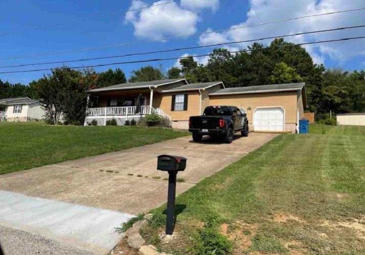 124 LAFERRY LN - Image 17466158