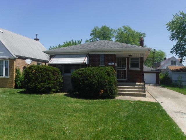 1389 Wentworth Ave - Image 17473094