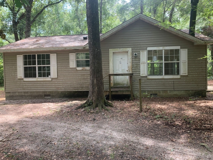 132 Small Pond Rd - Image 17482659