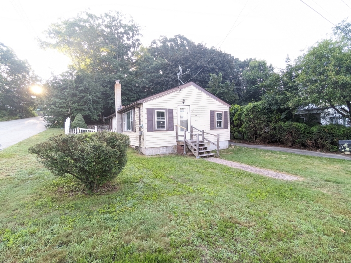8 Freeman Avenue - Image 17497267