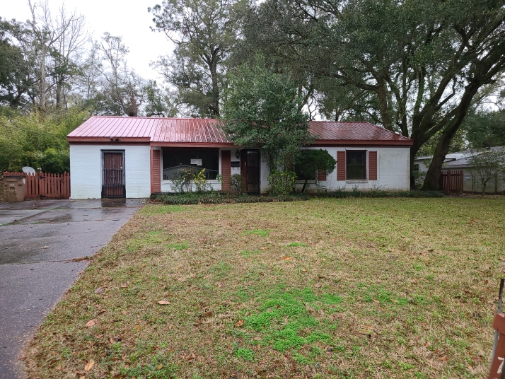 715 Deauville Dr - Image 17523698
