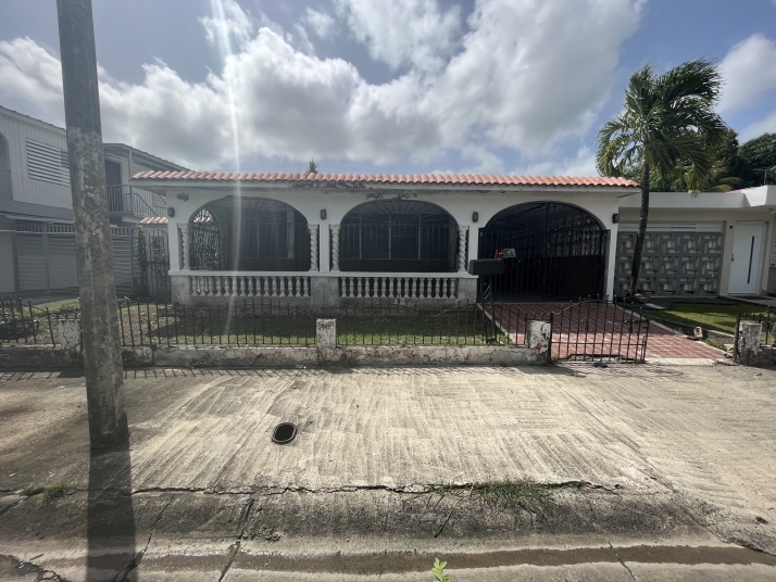 F-22 16 Street - Image 17525833