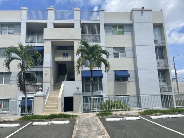Apt. M-302 Sierra Alta Condo - Image 17526123