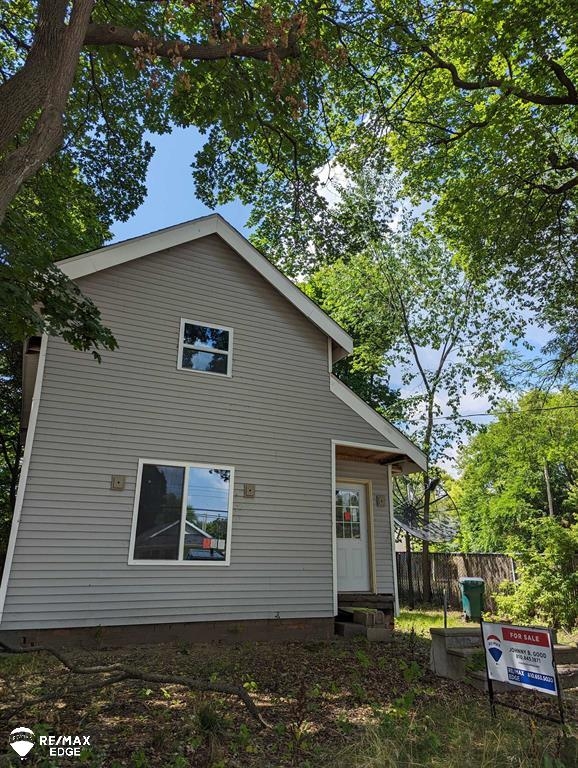 1022 S Grand - Image 17528474