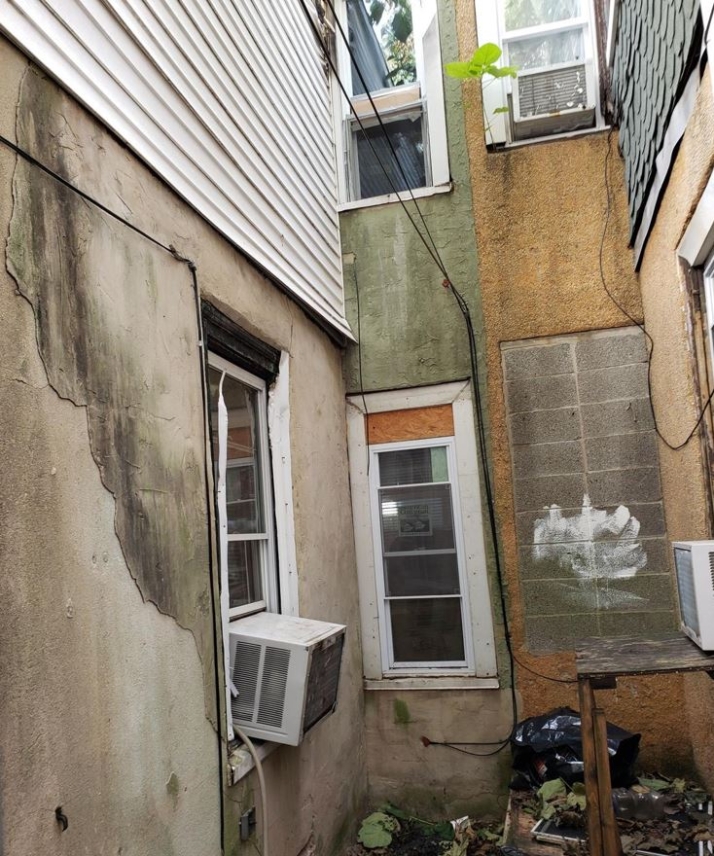659 E Lippincott St - Image 17528825