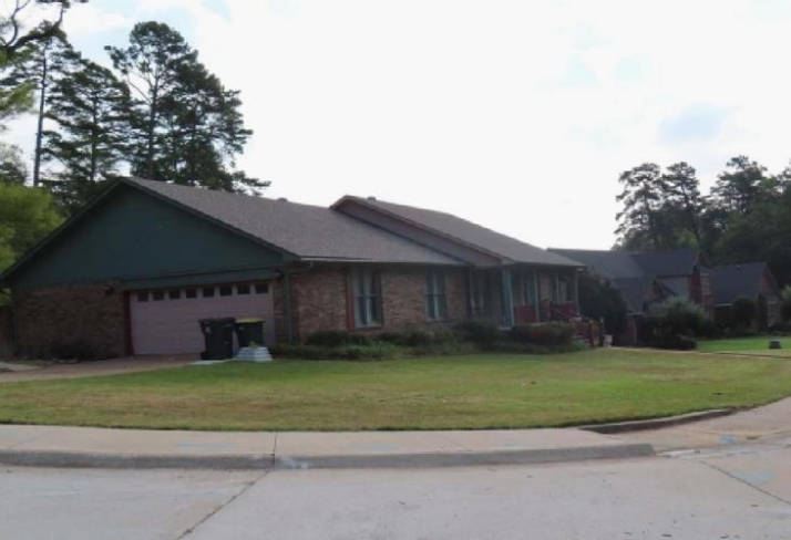 186 PEBBLE BEACH DR - Image 17536035
