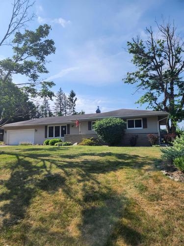 235 WANONDOGER TRL - Image 17542955