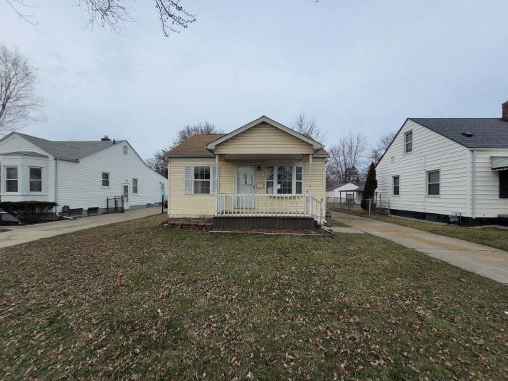 19121 Kenosha St - Image 17554826