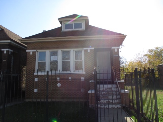 2243 W 71st St - Image 17555724
