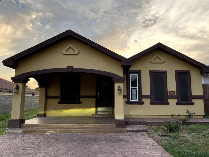 114 Leon Ave - Image 17556474