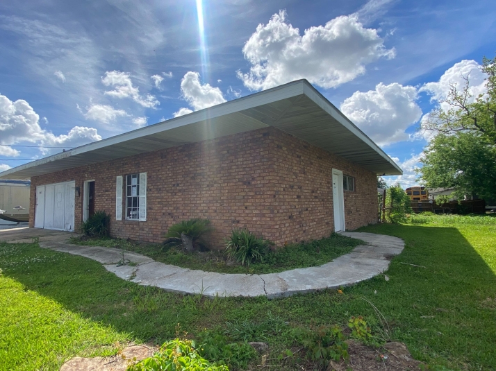311 Grace St - Image 17558048