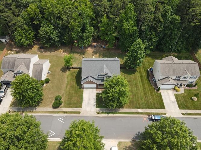 301 MEMORY LN - Image 17558533