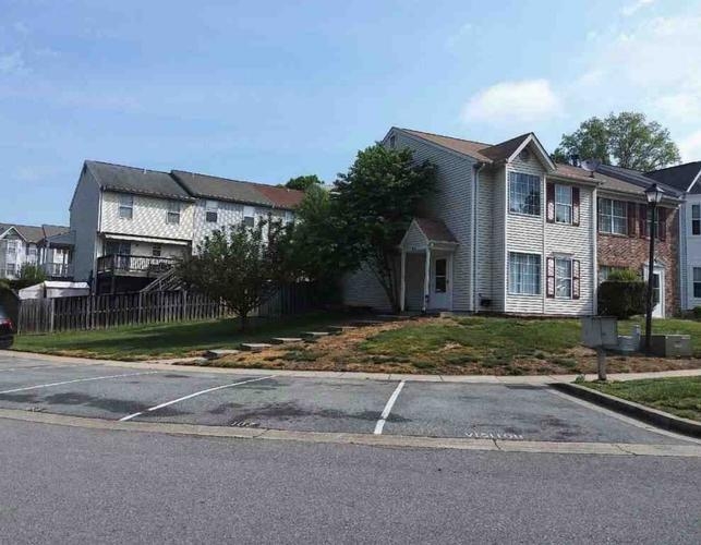 206 CHARLESTON CT - Image 17558872