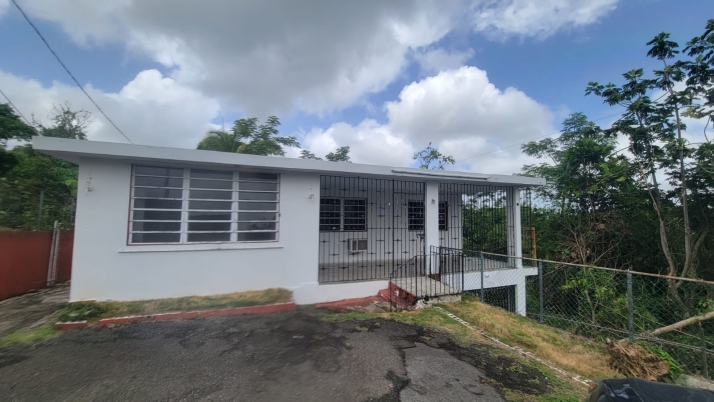 Pr 858 Km 3.8 - Image 17559317