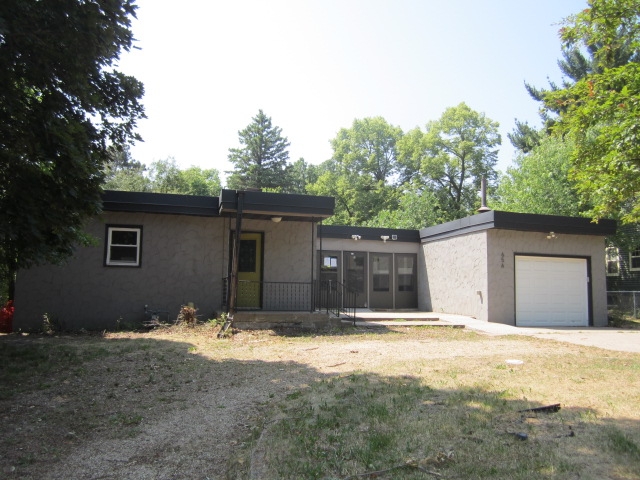 656 Shryer Ave W - Image 17559733