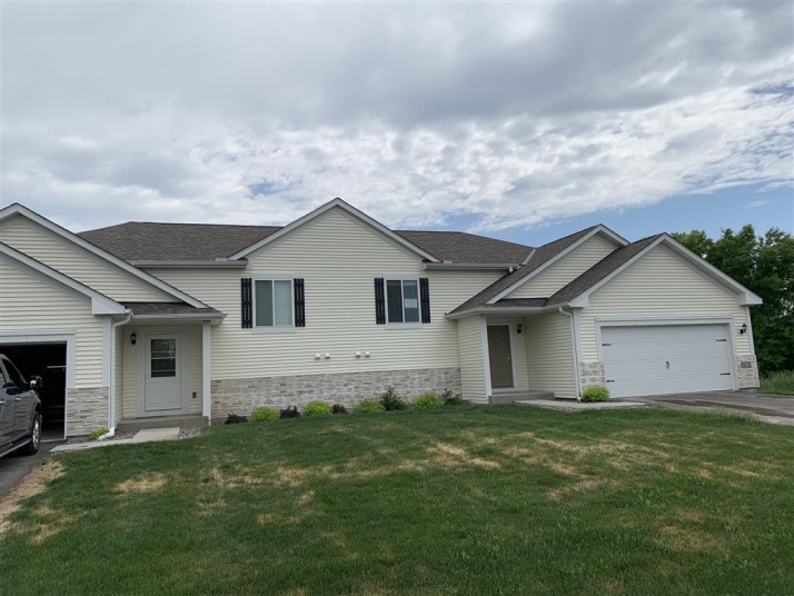 1012 White Tail Ln - Image 17564251