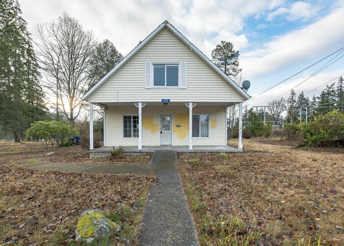 1224 E BLACKBURN RD - Image 17564742