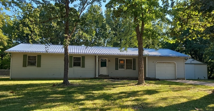 211 3rd St - Image 17566390