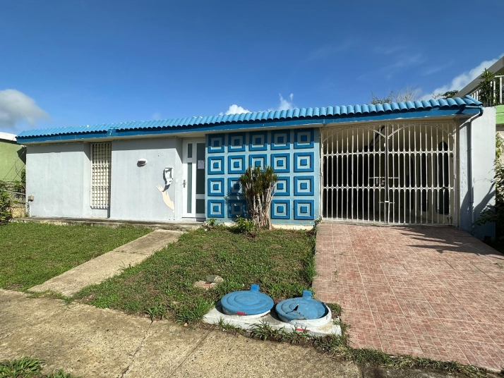 2j-27 Parque Del Condado - Image 17567717