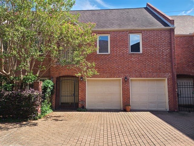 6011 - Image 17572538