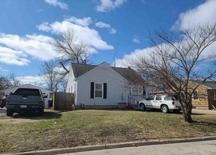2923 IOWA AVE SE - Image 17573148