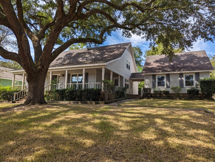 1062 Aberdeen Ct N - Image 17576399